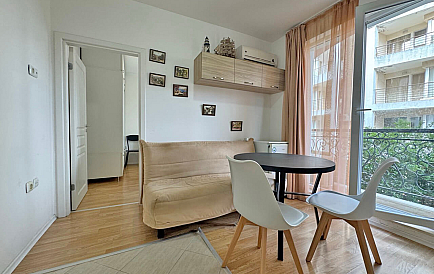 ID 14587 Zweizimmerwohnung in Romance Marine Foto 1 